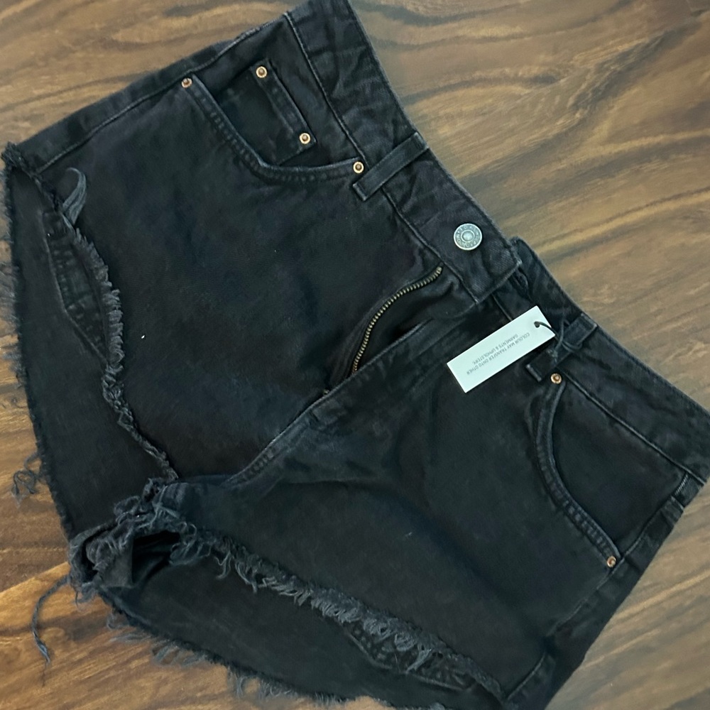 NWT Top Shop High Wasted Super Short Size 8